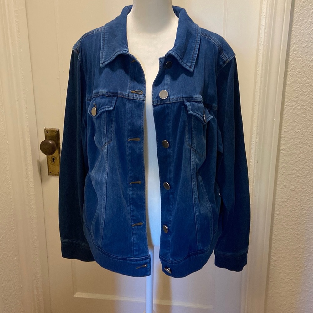 Liverpool stretchy jean jacket.